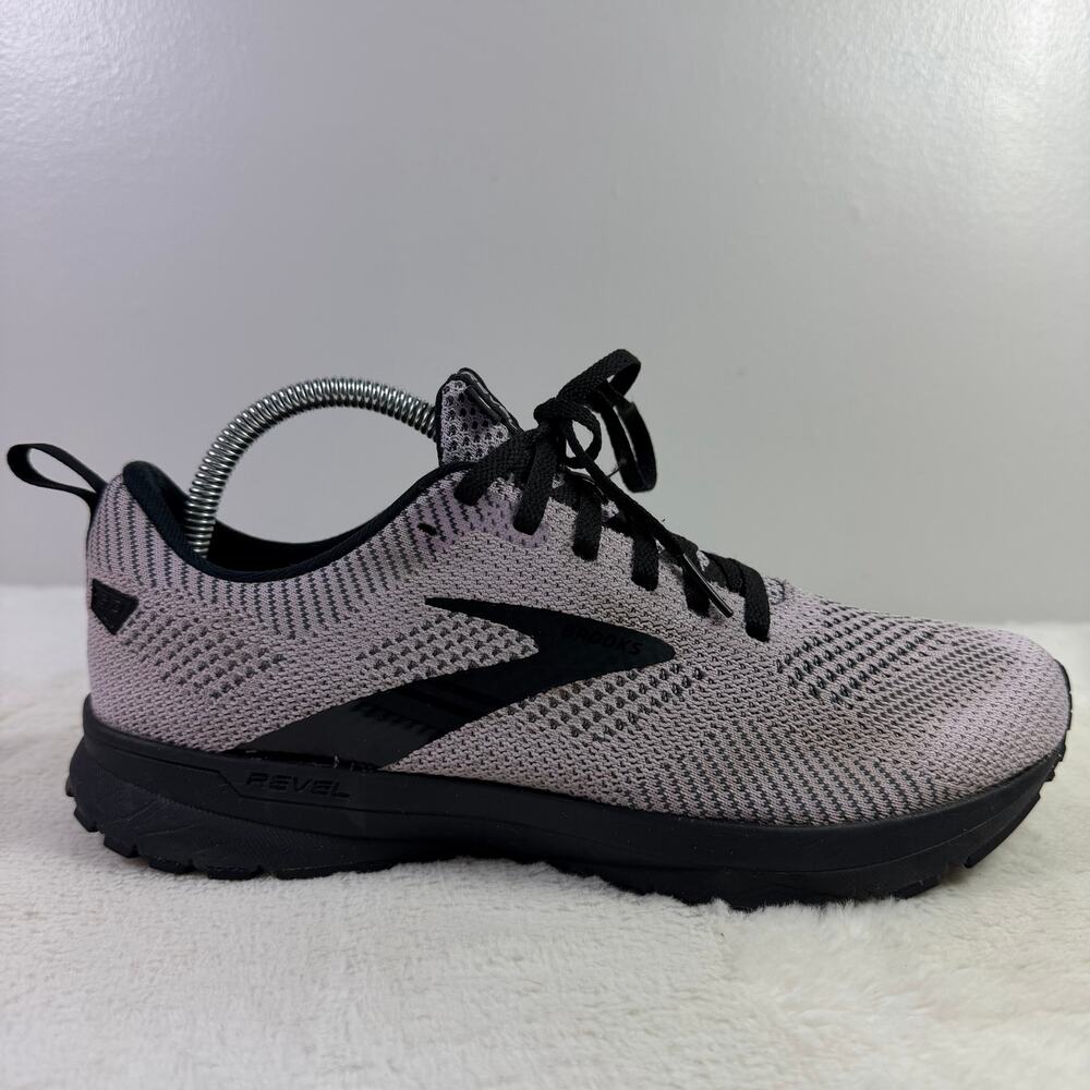 Brooks Women's Sneakers - Black and Purple